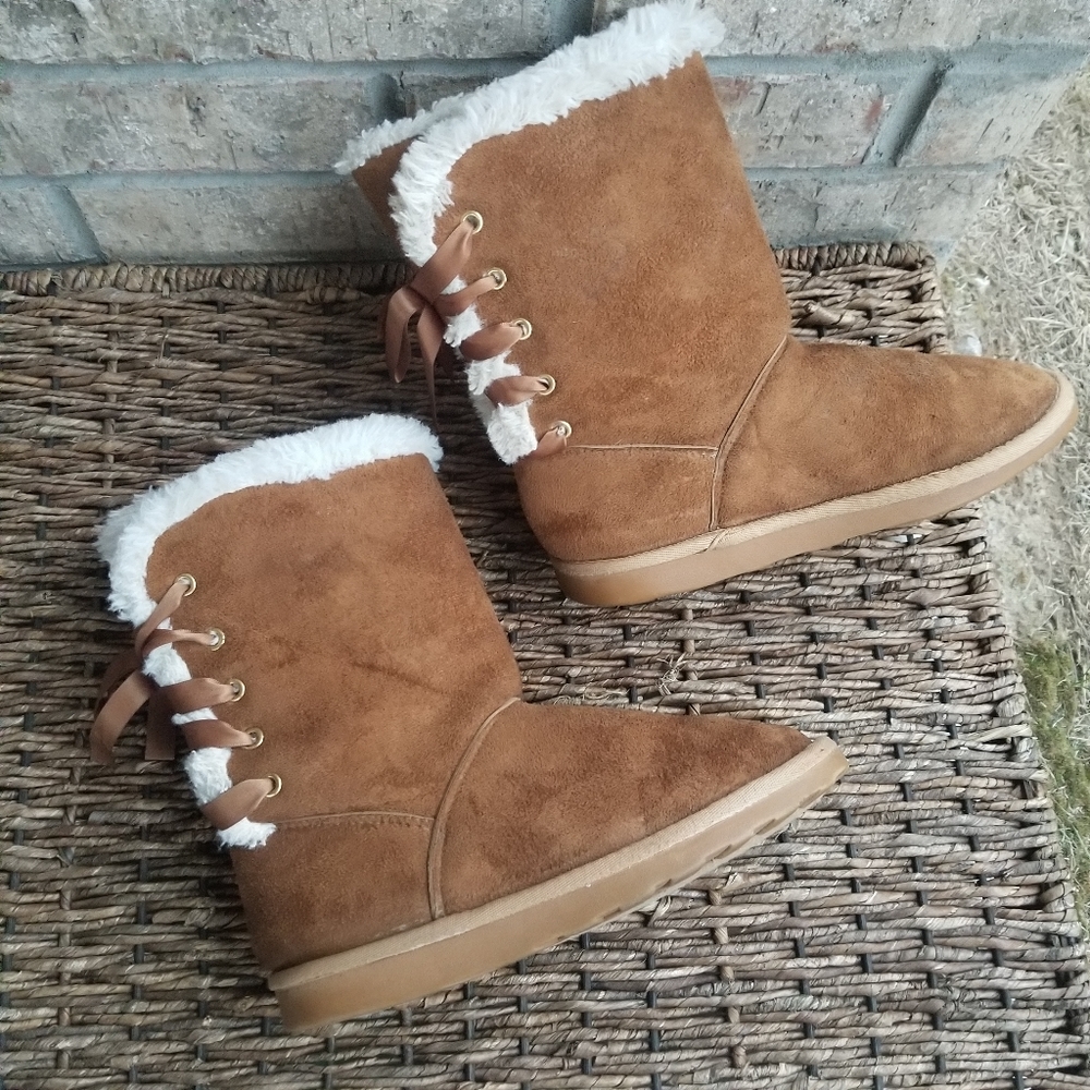 Rampage MEG Brown Winter Boots Faux Fur Lining Faux Suede (Womens 5.5)(BigKid 4)